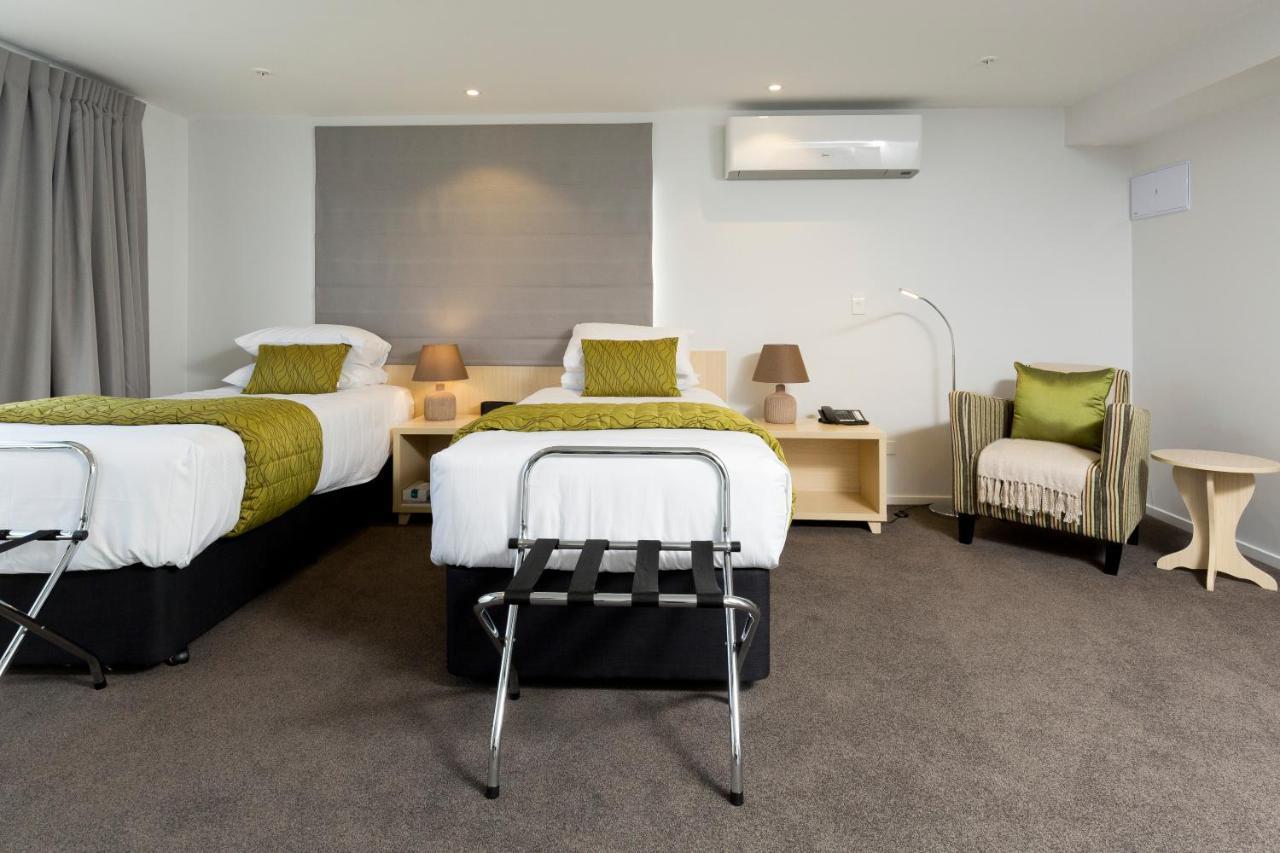 2 On Whiteleigh And 239 On Lincoln Motel Christchurch Cameră foto A typical hotel room